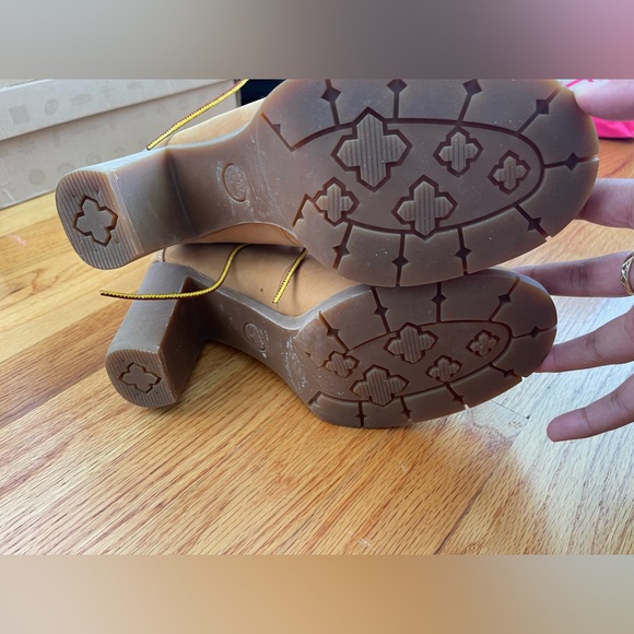 COPY - Timberland heeled bootie - Picture 3 of 5